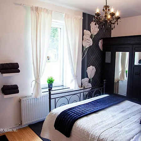 La Maison Des Papillon Сasa de vacaciones