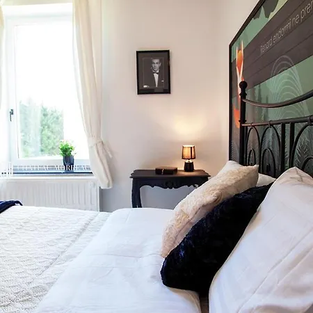 La Maison Des Papillon Сasa de vacaciones